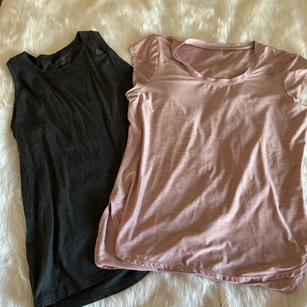 Reebok tops, ***